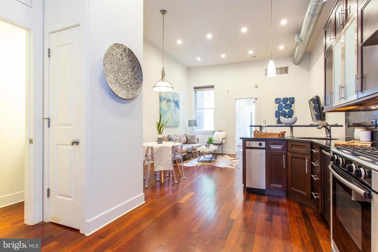 1519 Pine Street - Photo 1