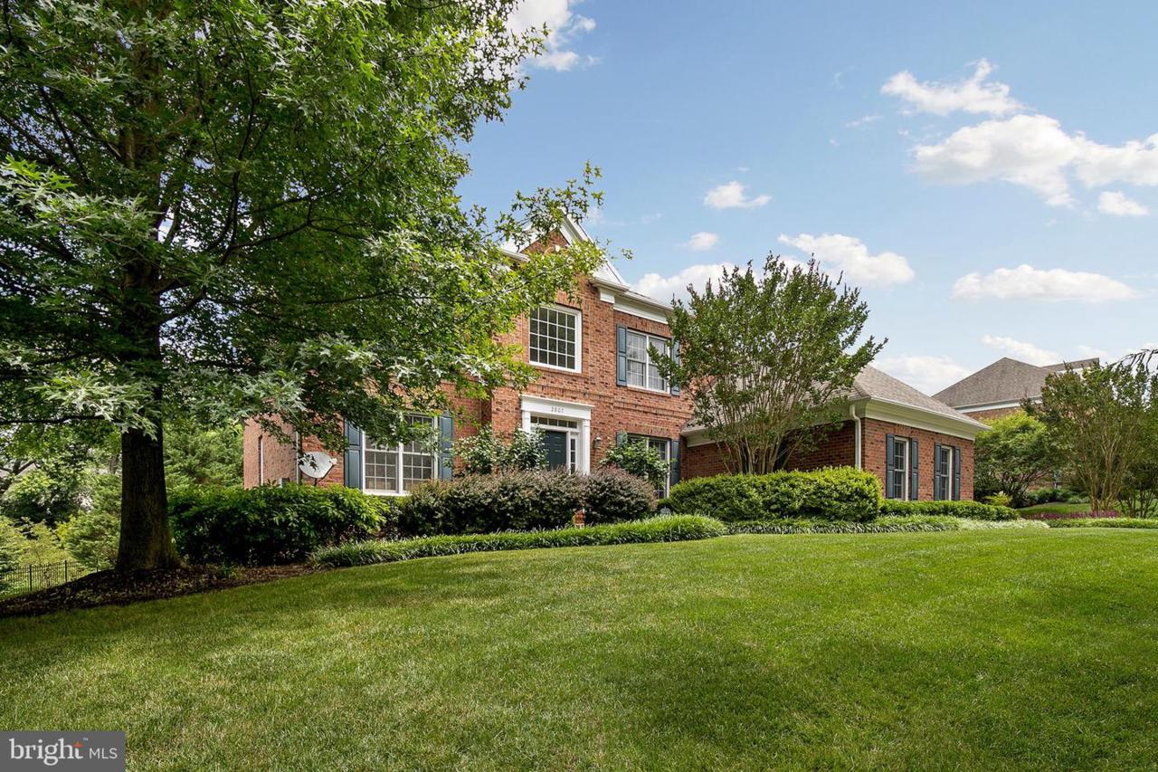 2807 Marshall Lake Drive - Photo 1