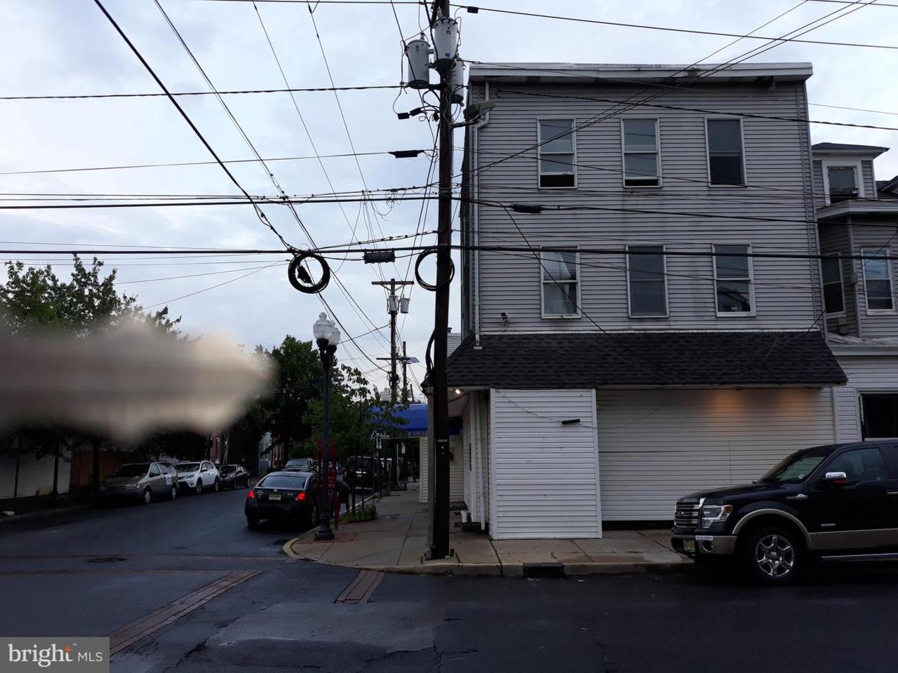 600 Chestnut Avenue - Photo 1