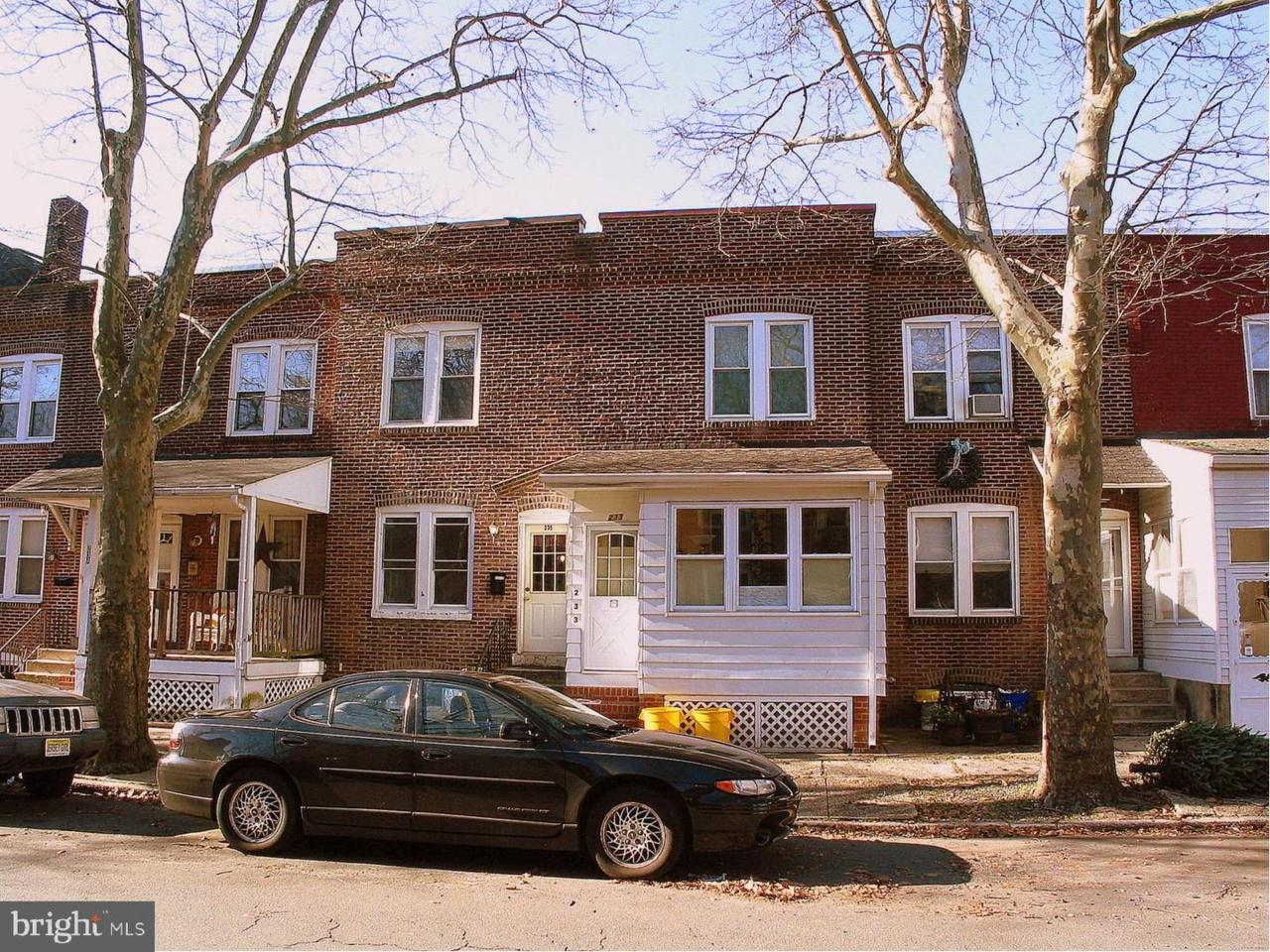 235 4TH Avenue - Photo 1
