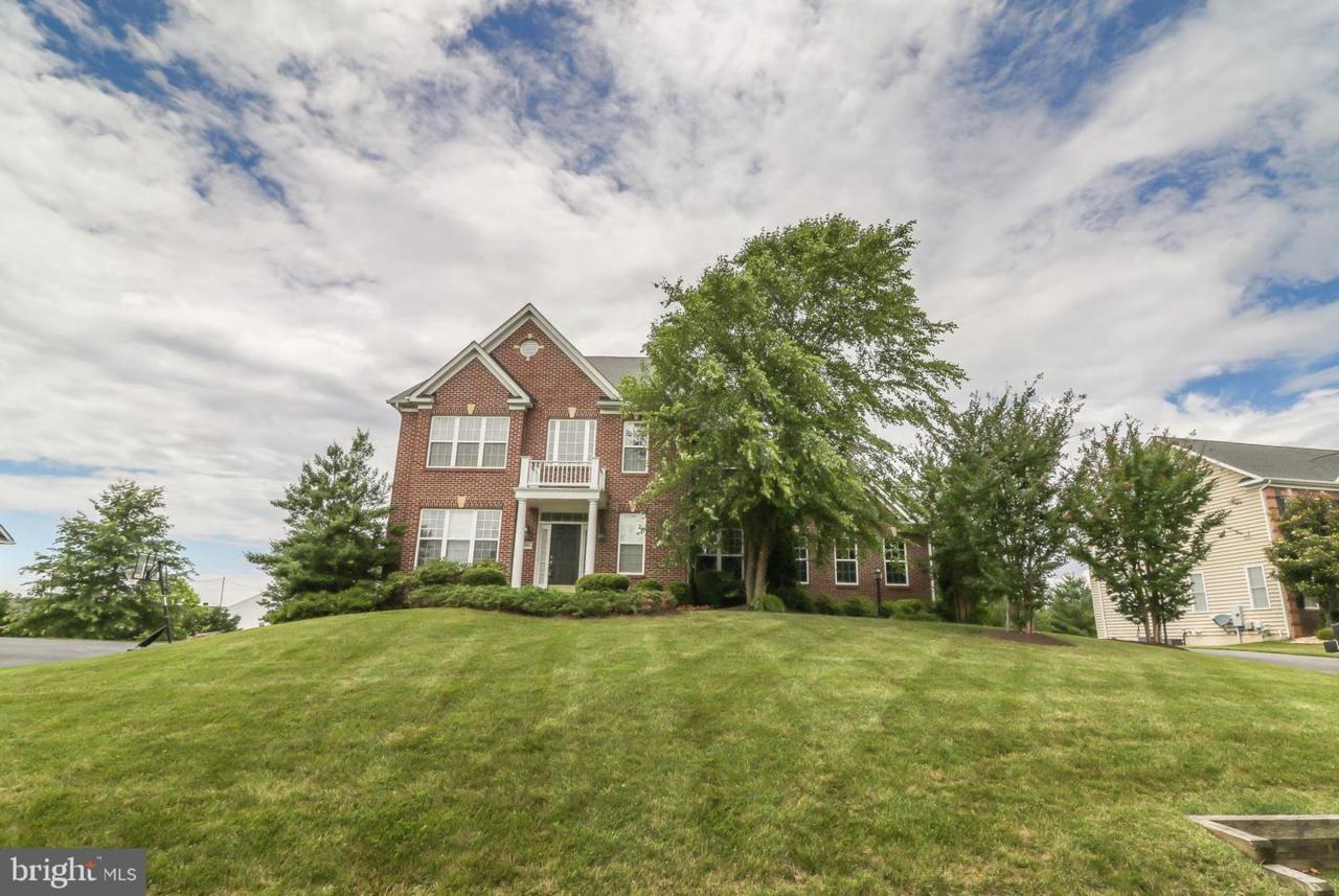 25189 Blackstone Court - Photo 1