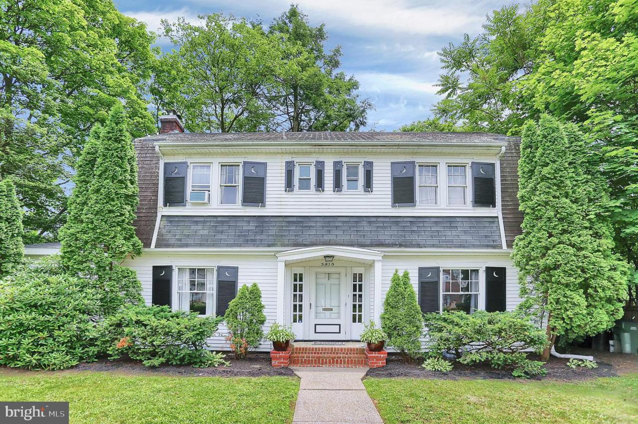 3815 Centerfield Road - Photo 1