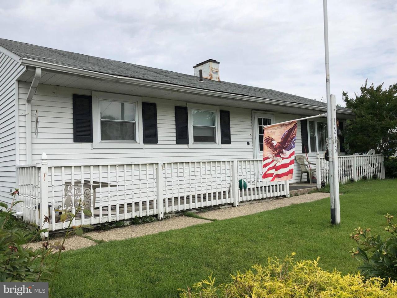 1613 3RD Avenue - Photo 1