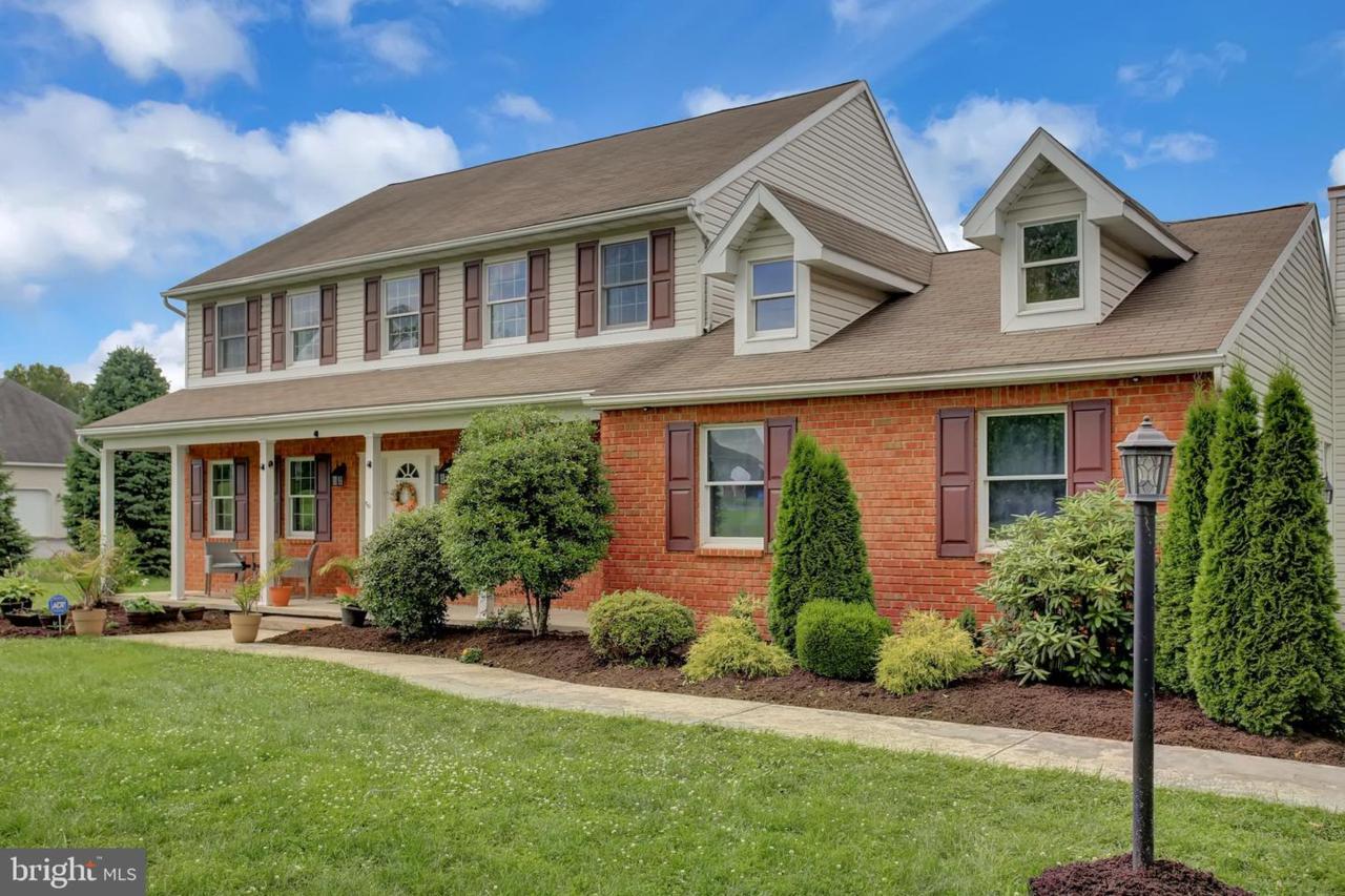 220 Skyline Drive - Photo 1
