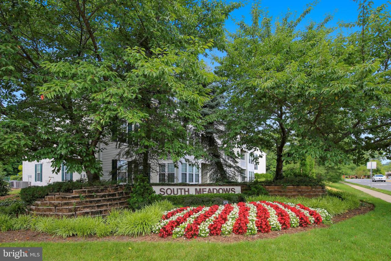 7502-K Calderon Court - Photo 1