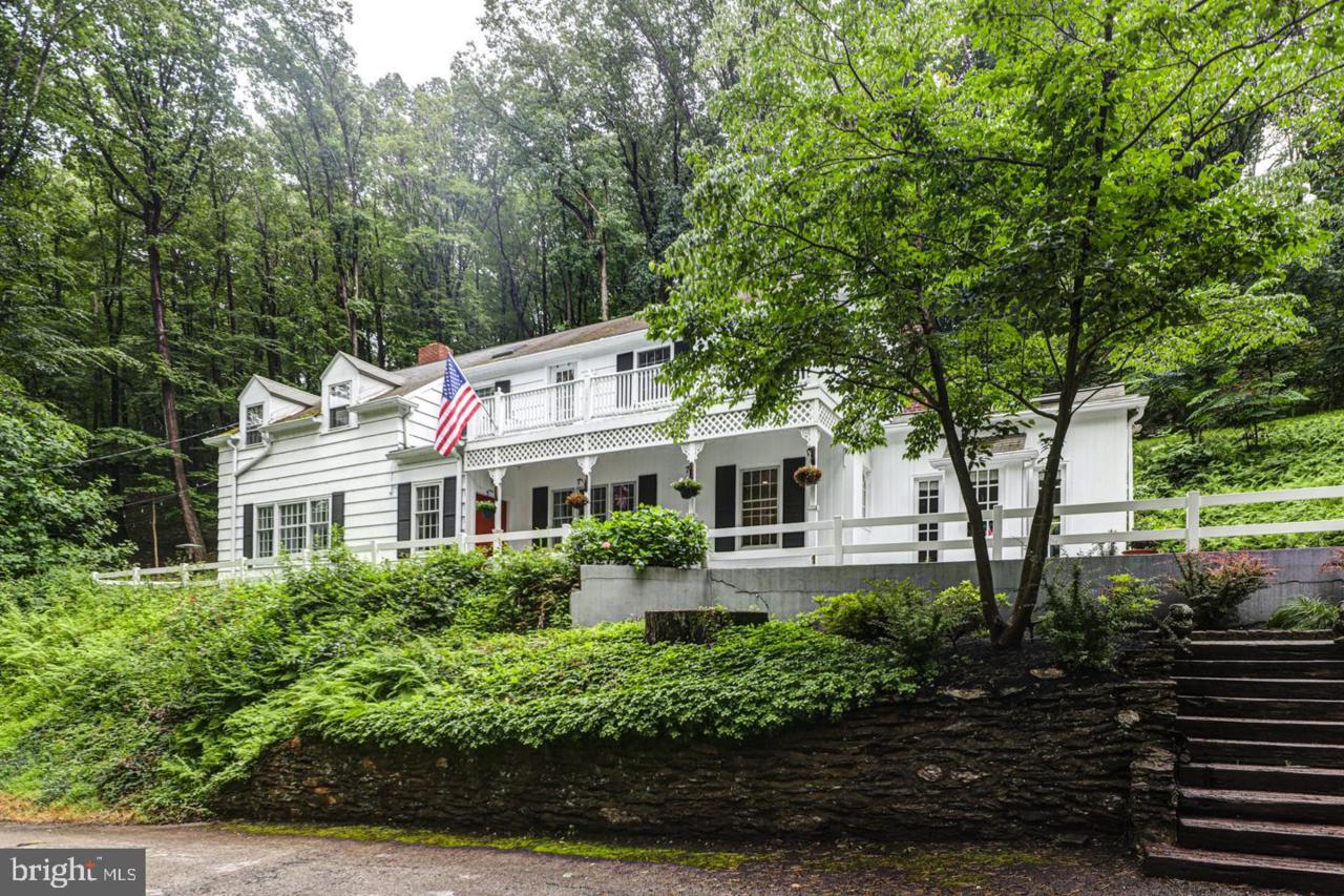 327 Gypsy Lane - Photo 1