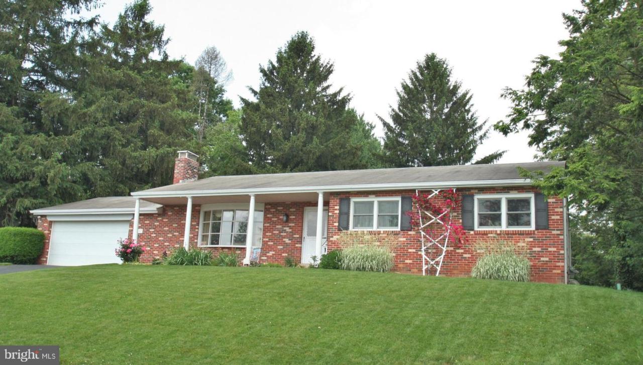 1507 Cardinal Drive - Photo 1