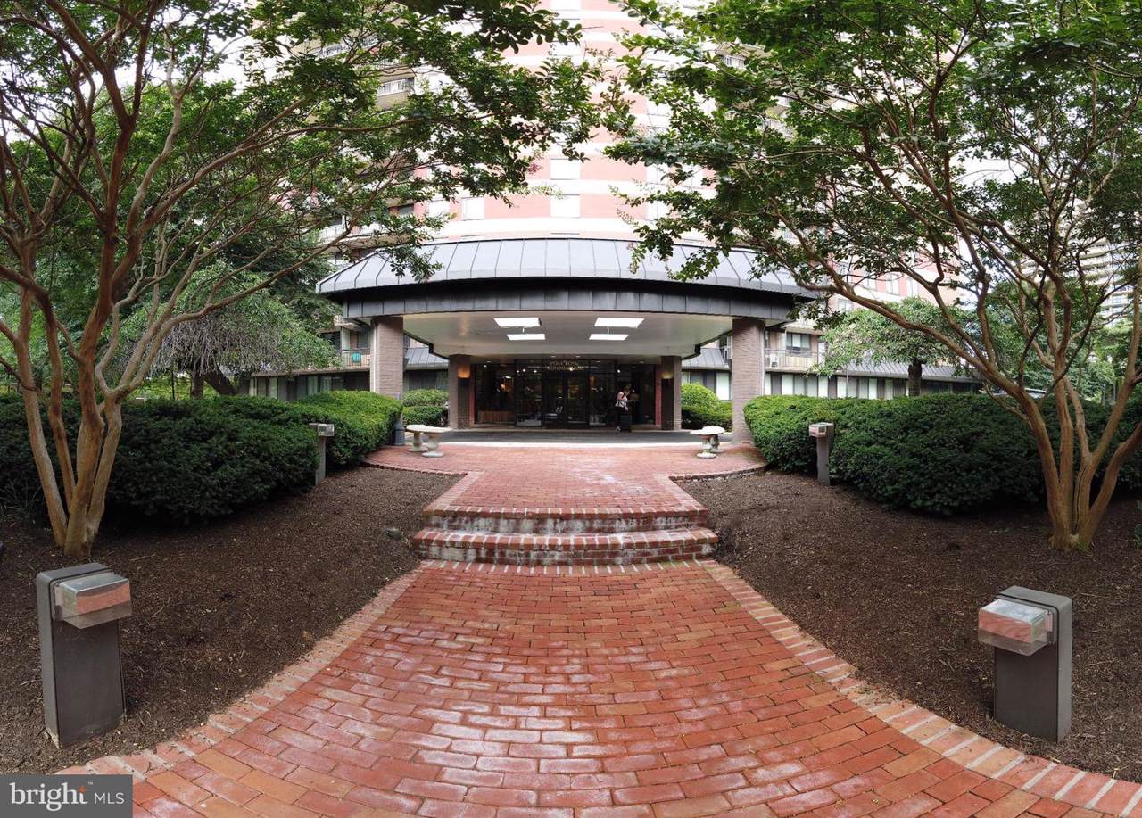 801 Pitt Street - Photo 1