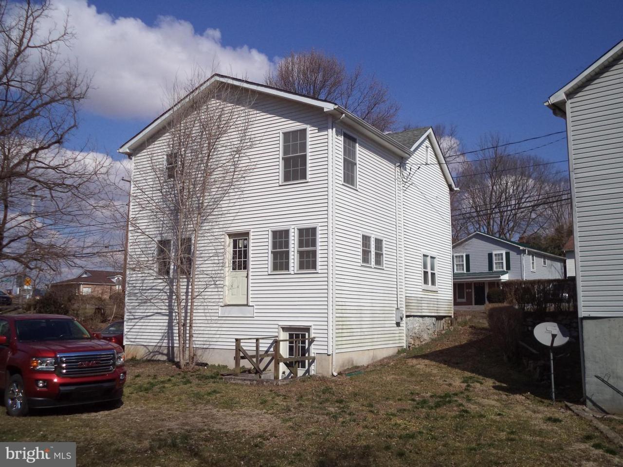 903 Martin Luther King Blvd - Photo 1
