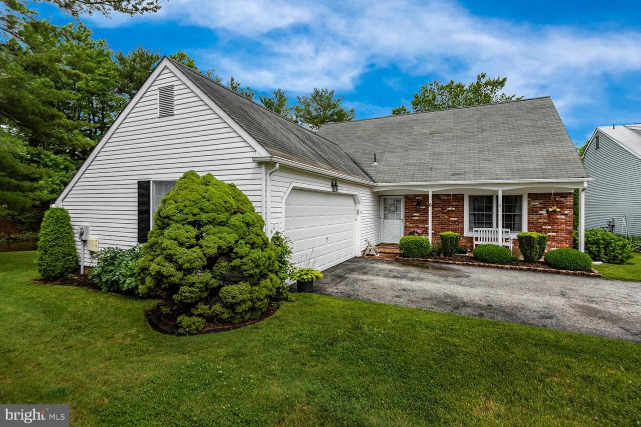 6 Stonycroft Court - Photo 1