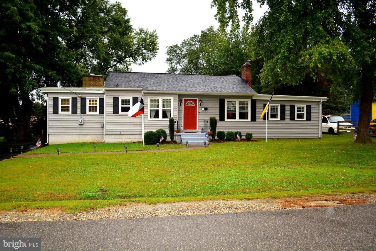 216 Lorraine Avenue - Photo 1