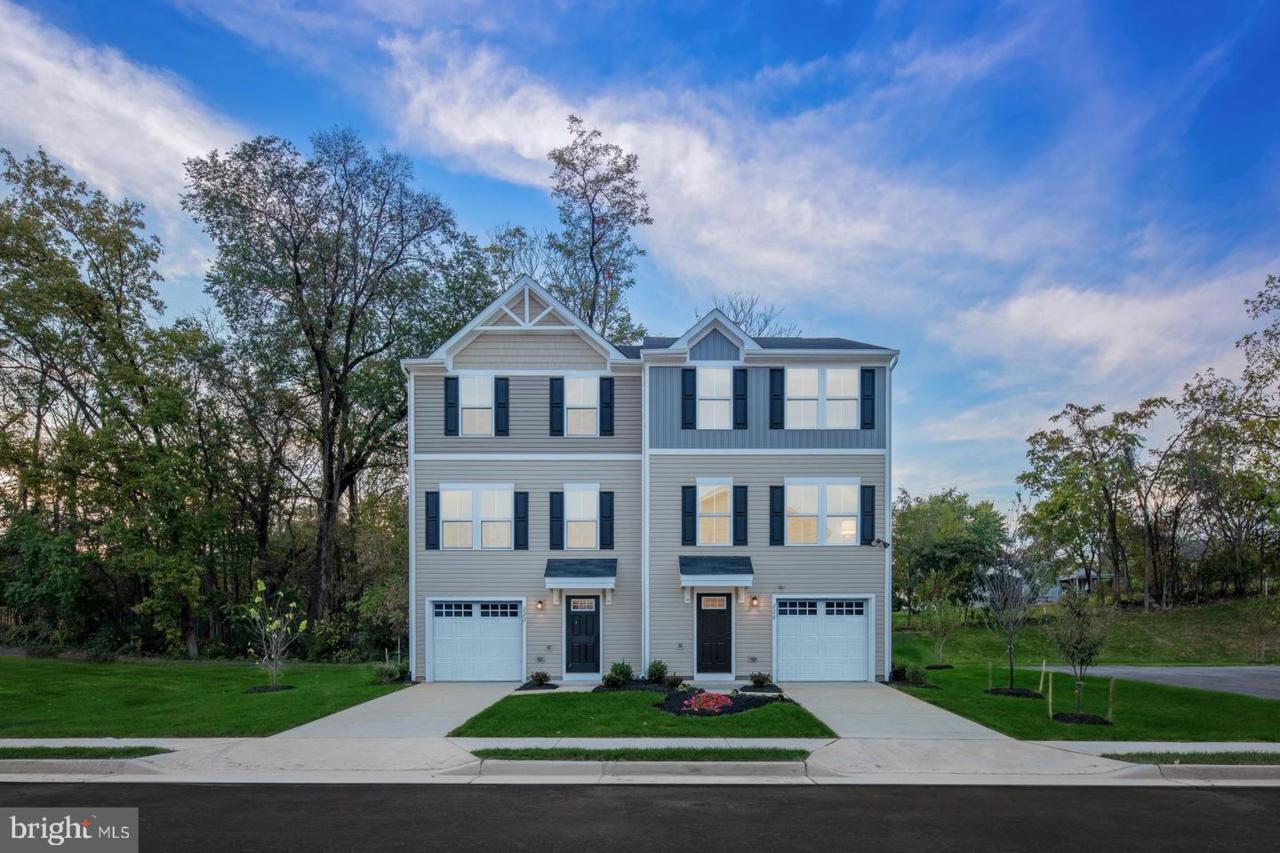 58 Honeylocust Circle - Photo 1