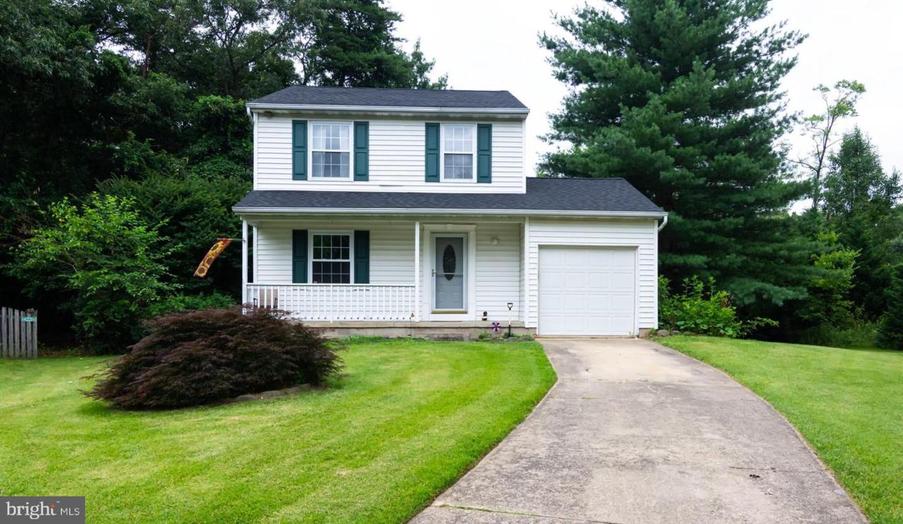 7984 Foxchase Lane - Photo 1
