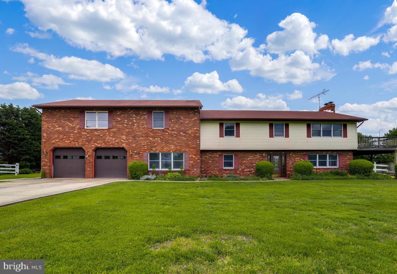 311 Oxbow Drive - Photo 1