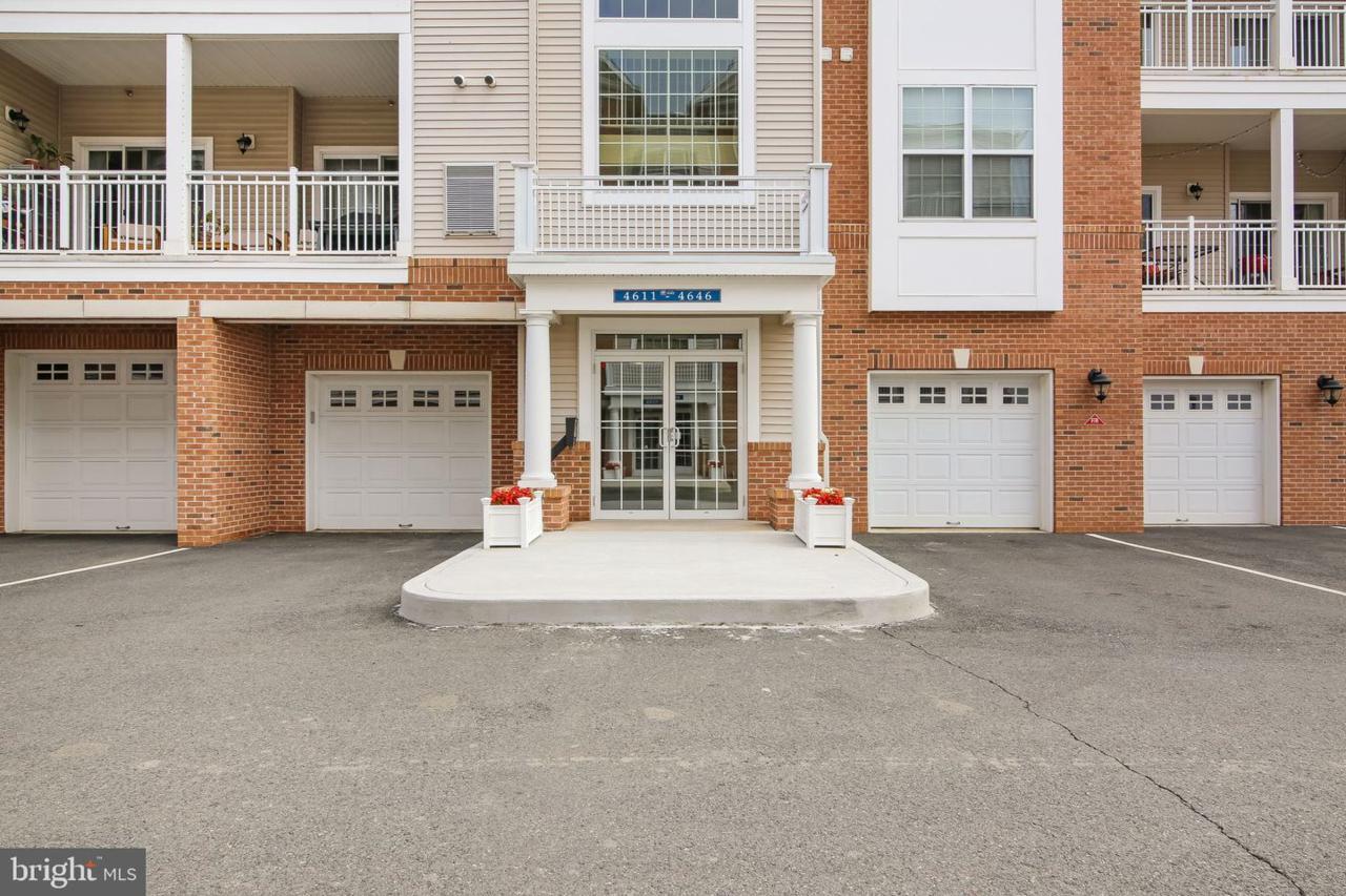 4625 Derby - Photo 1