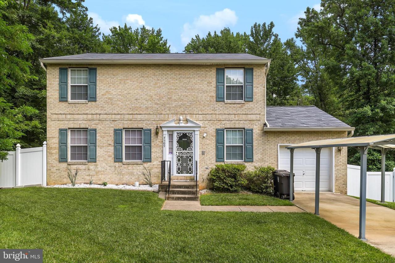 7509 Taylor Street - Photo 1