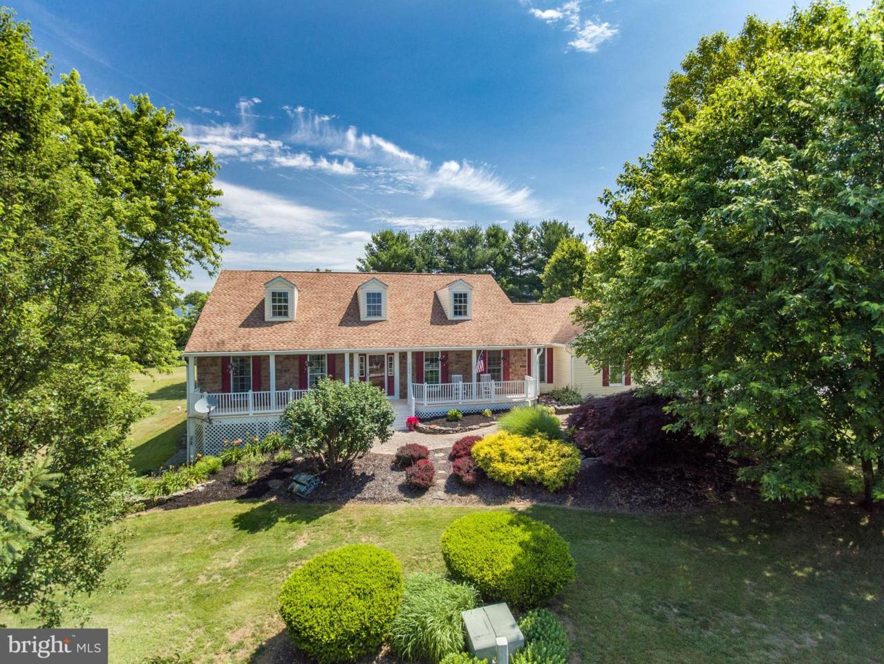 2050 Creek Drive - Photo 1