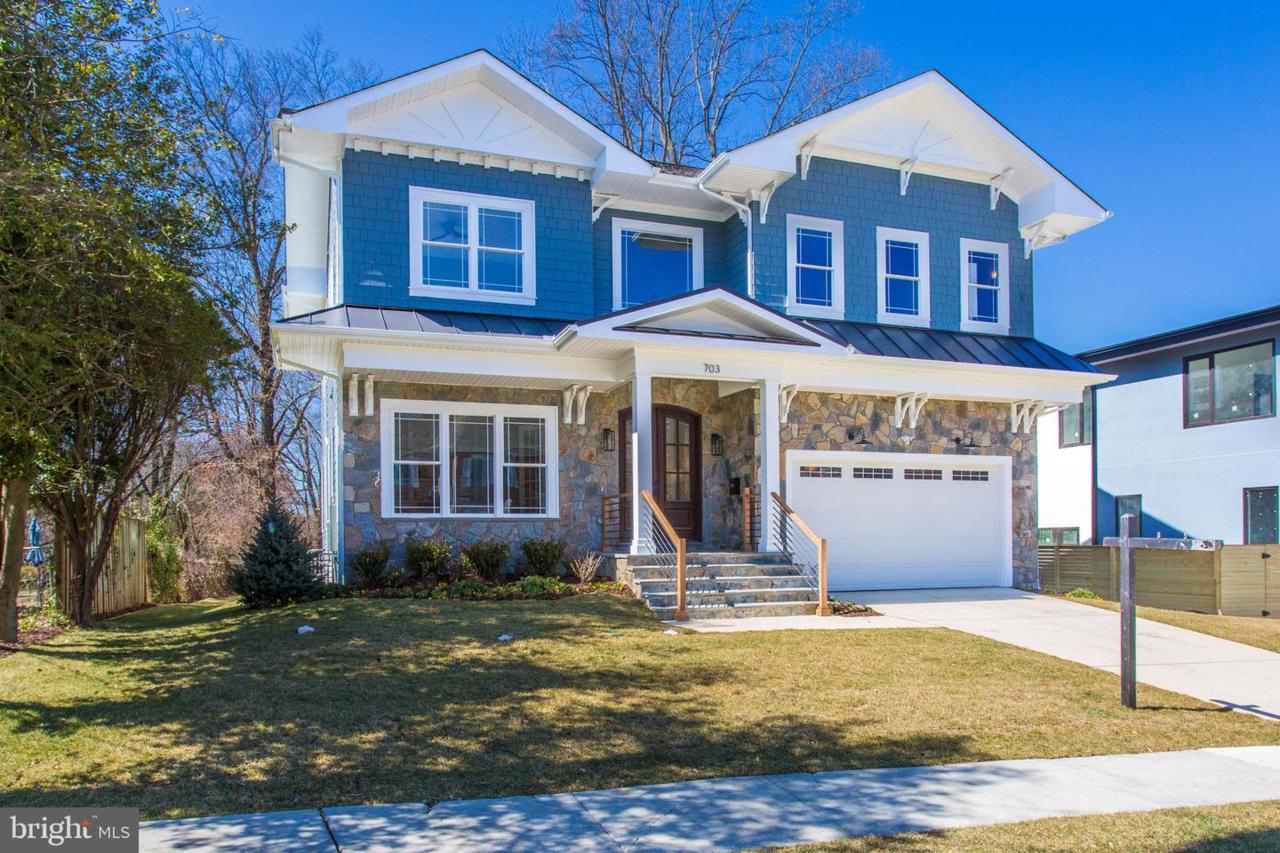703 Ware Street - Photo 1