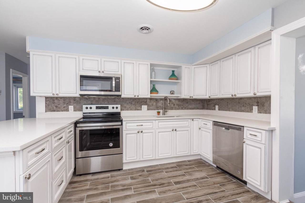 1416 Wilson Point Road - Photo 1