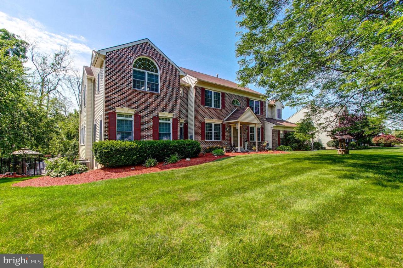 112 Gordon Lane - Photo 1