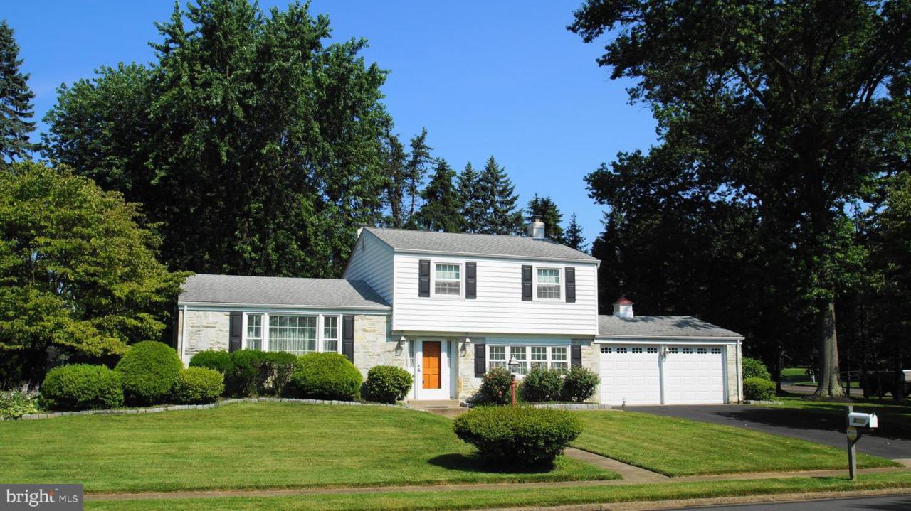3988 Longfellow Road - Photo 1