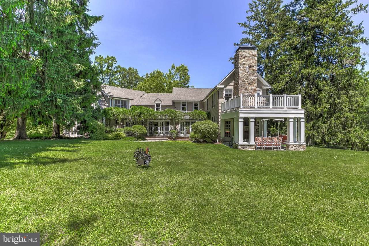 823 Hillside Road - Photo 1