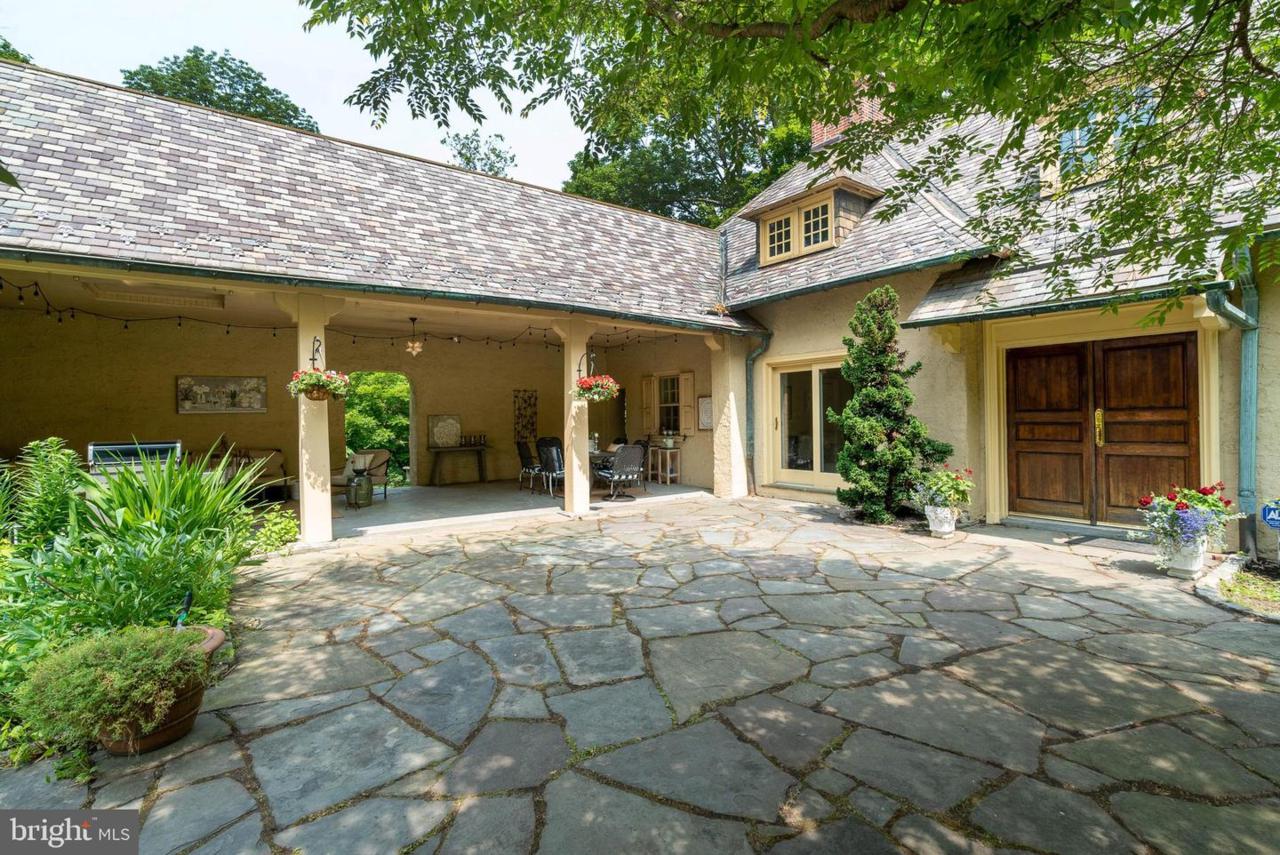 662 Conestoga Road - Photo 1