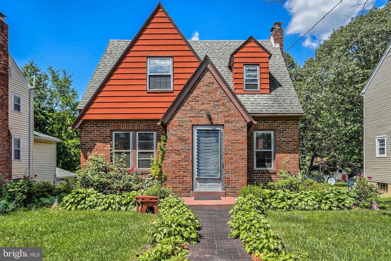 2922 Locust Lane - Photo 1