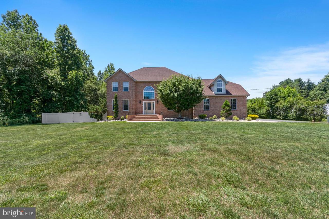 710 Tuckahoe Road - Photo 1
