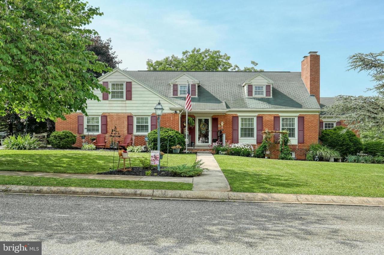 427 High Street - Photo 1