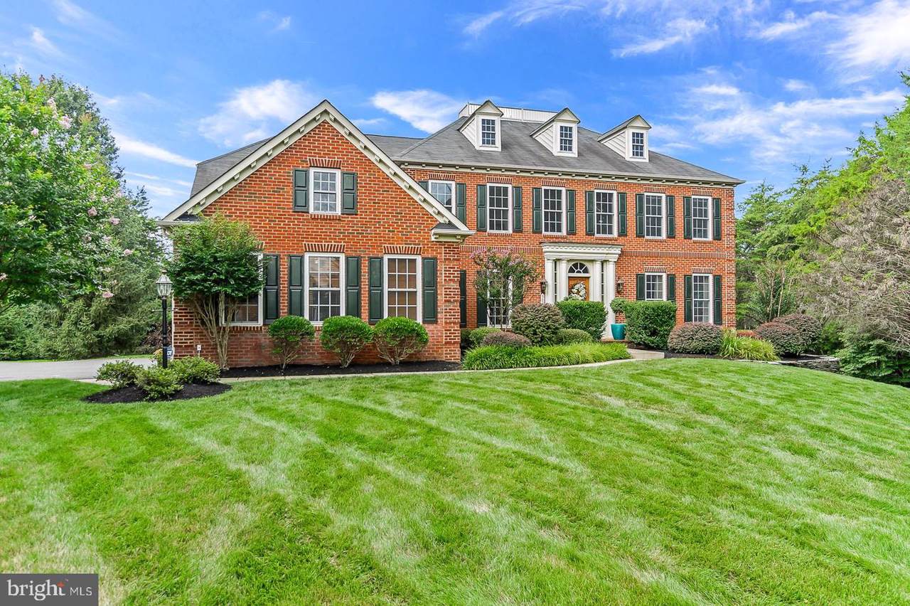 9824 Goldenberry Hill Lane - Photo 1