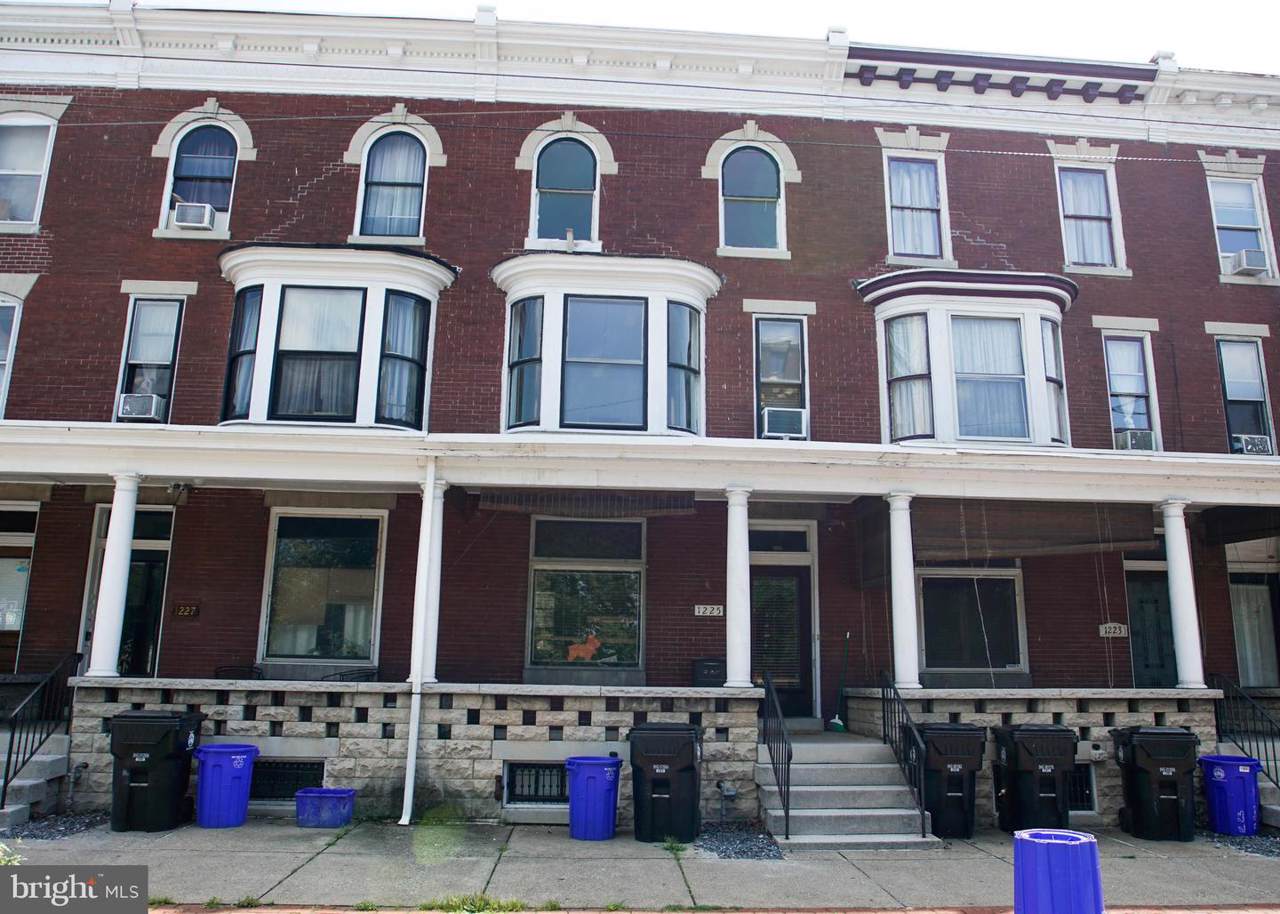 1225 2ND Street - Photo 1