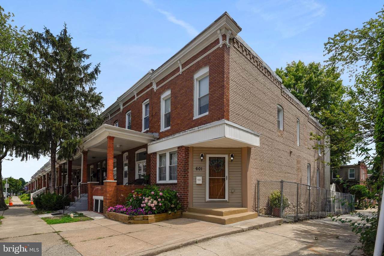 601 36TH Street - Photo 1