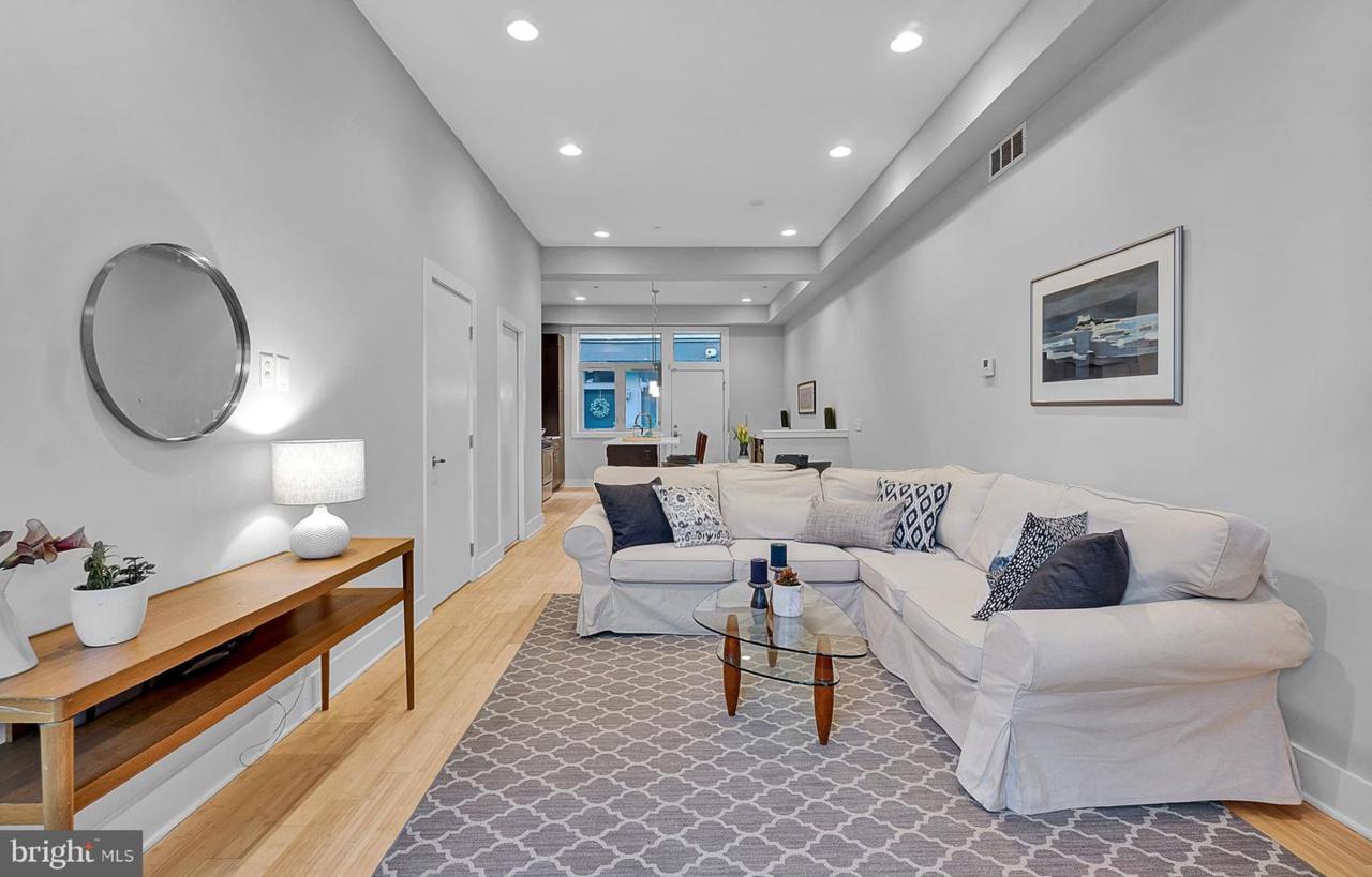 412 Front Street - Photo 1