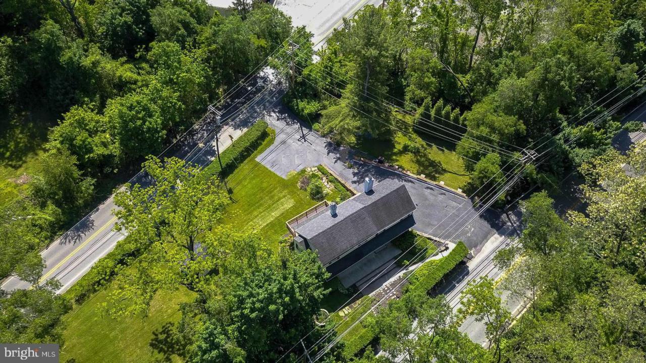 1638 Valley Forge Road - Photo 1