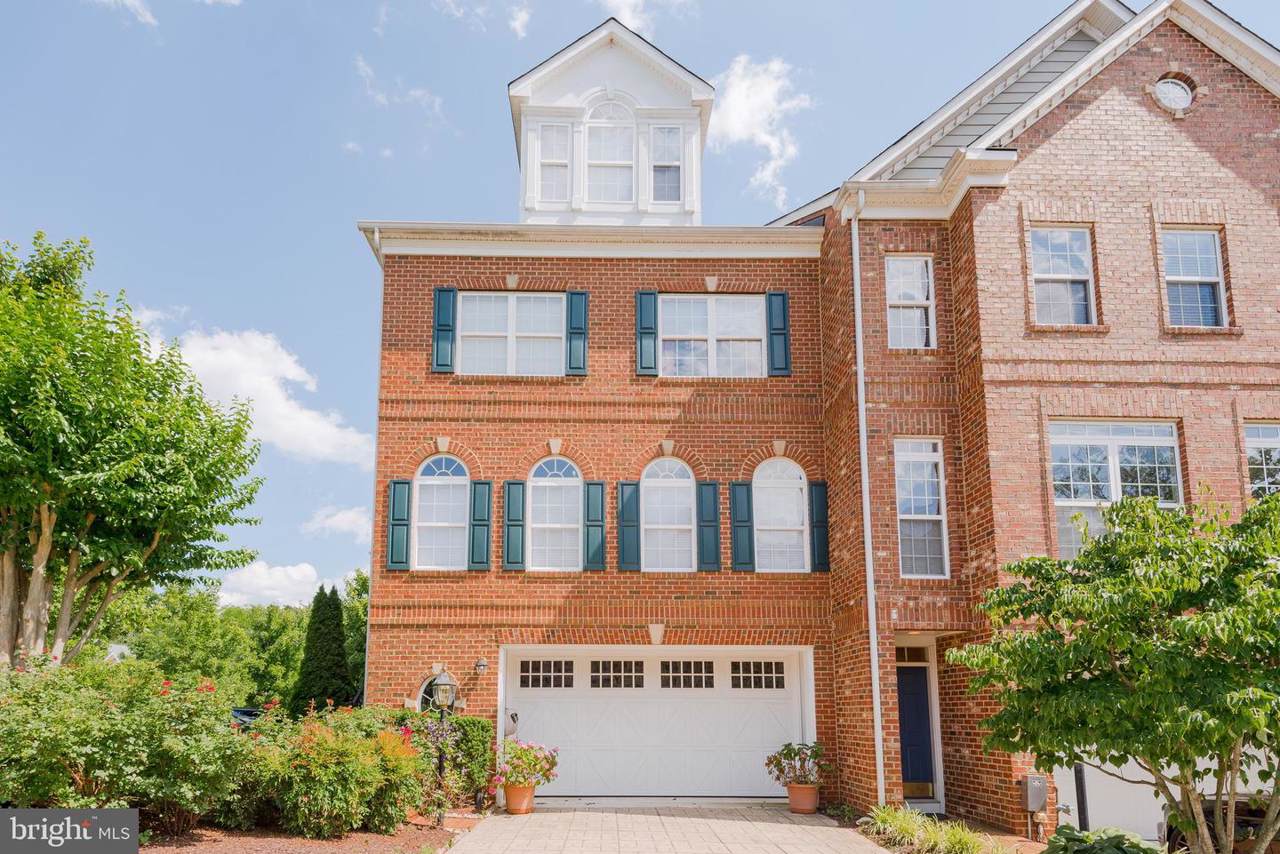 2703 Merlot Lane - Photo 1