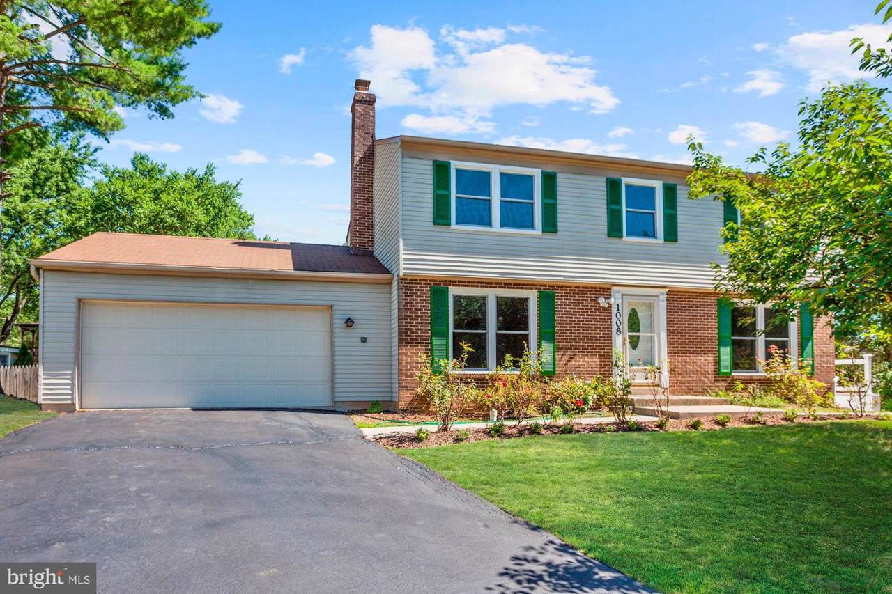 1008 Windcroft Glen Court - Photo 1