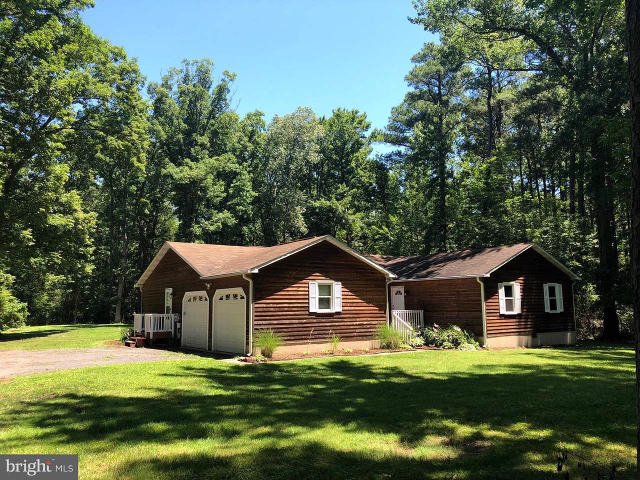 203 Petinot Drive - Photo 1