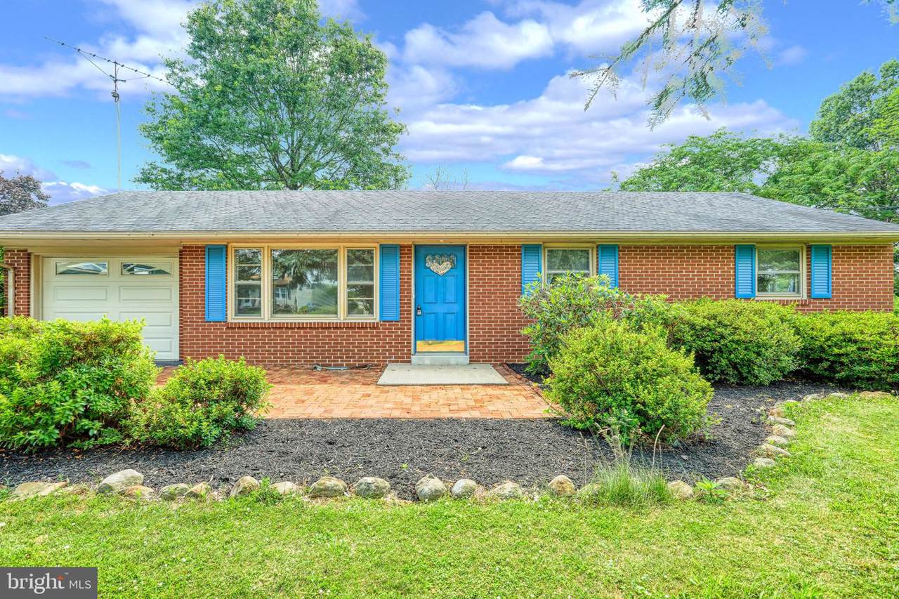 2412 Myers Road - Photo 1