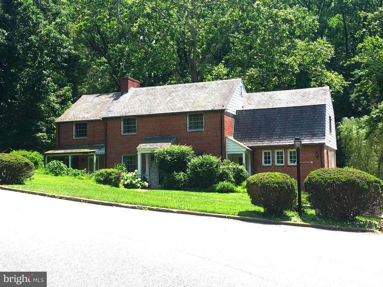 307 Greenwood Road - Photo 1