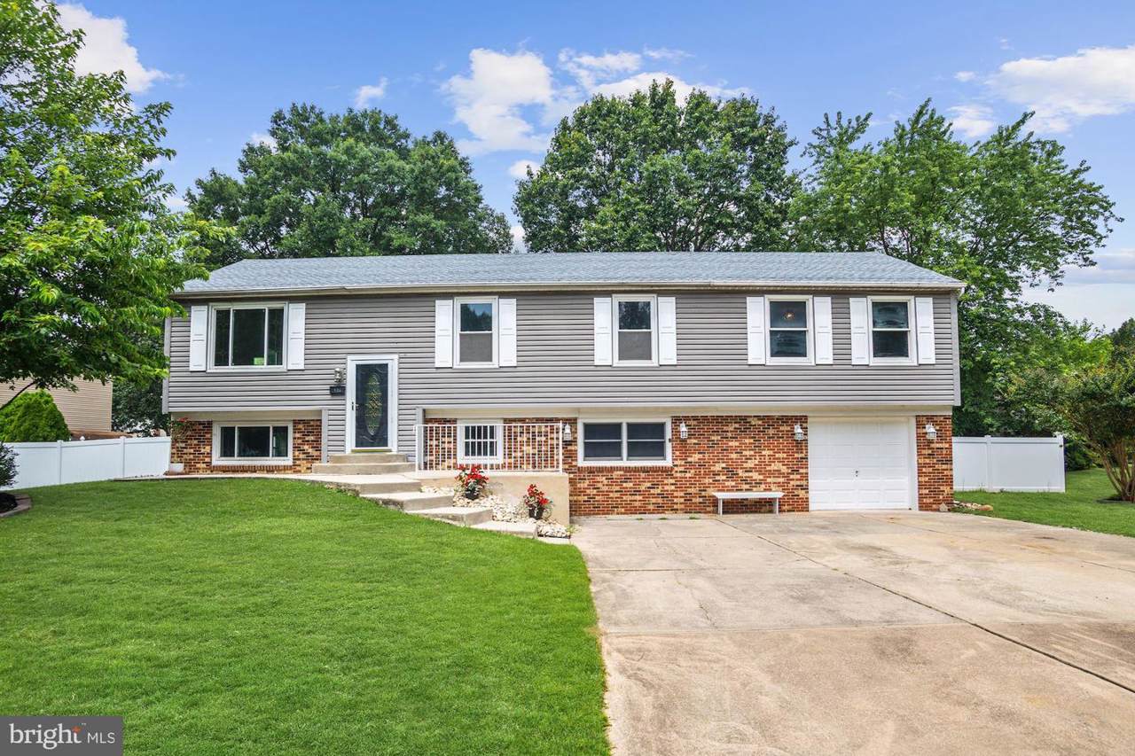8379 Crofton Lane - Photo 1