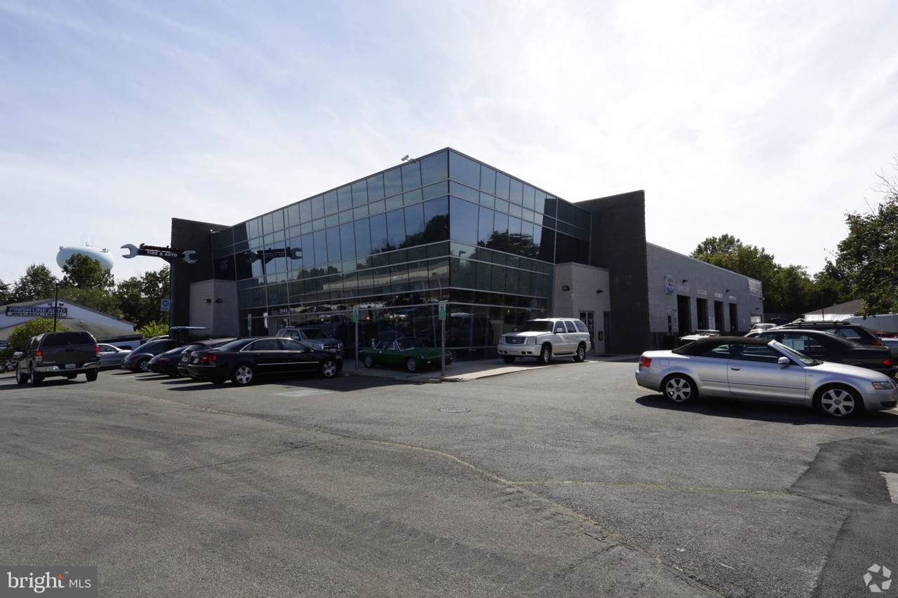 9145 Centreville Road - Photo 1