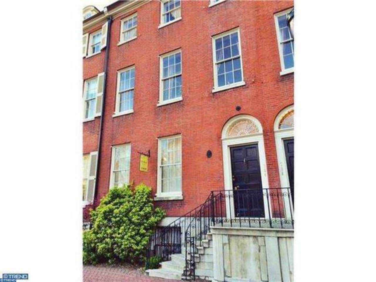 704-6 Washington Square - Photo 1