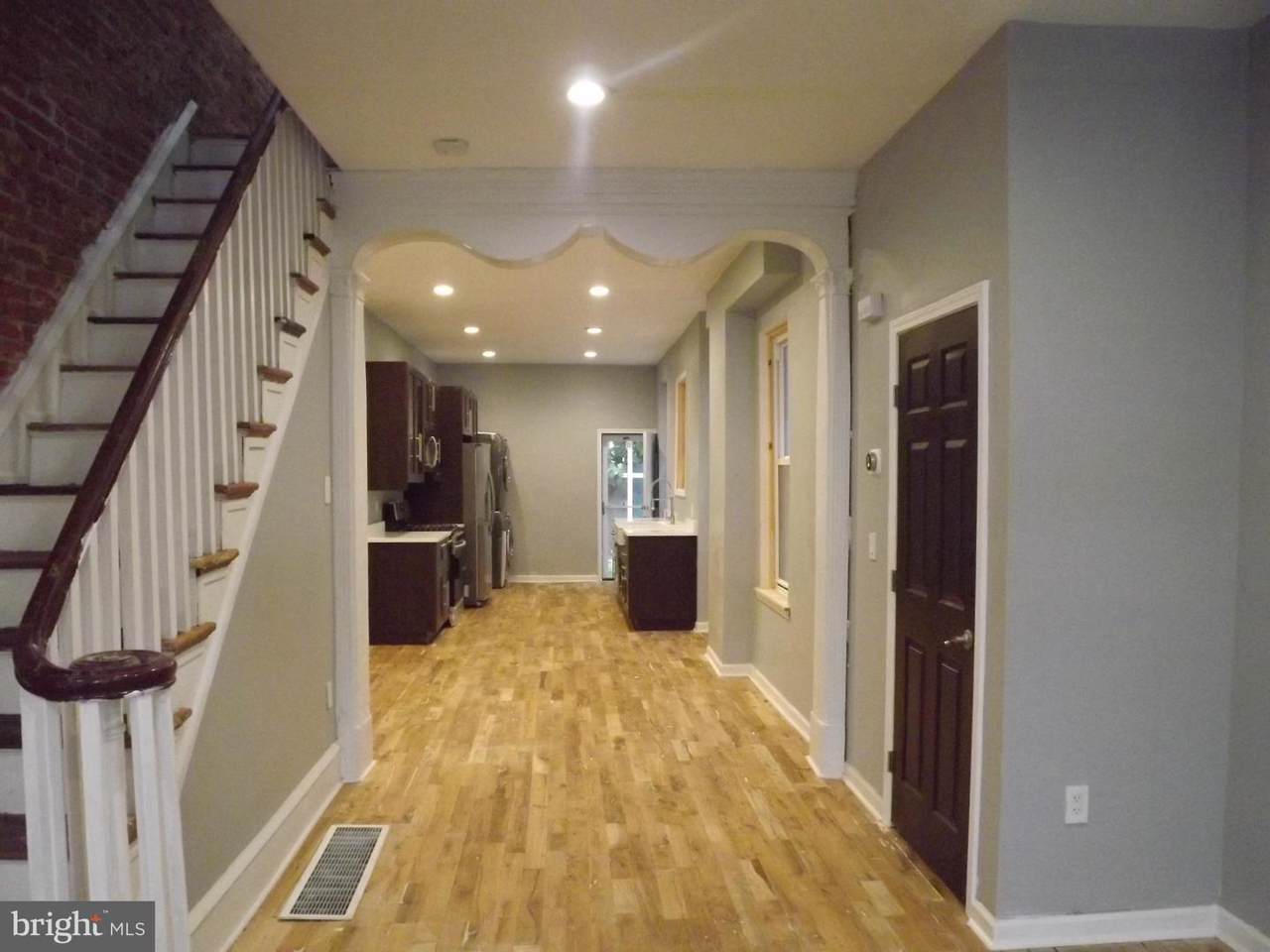 520 Moore Street - Photo 1