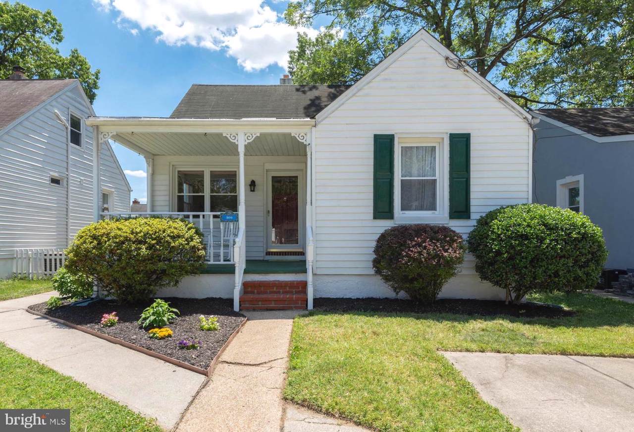 305 Lincoln Avenue - Photo 1