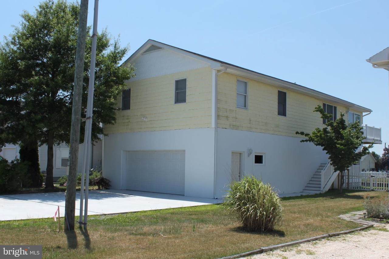 38324 Maple Lane - Photo 1
