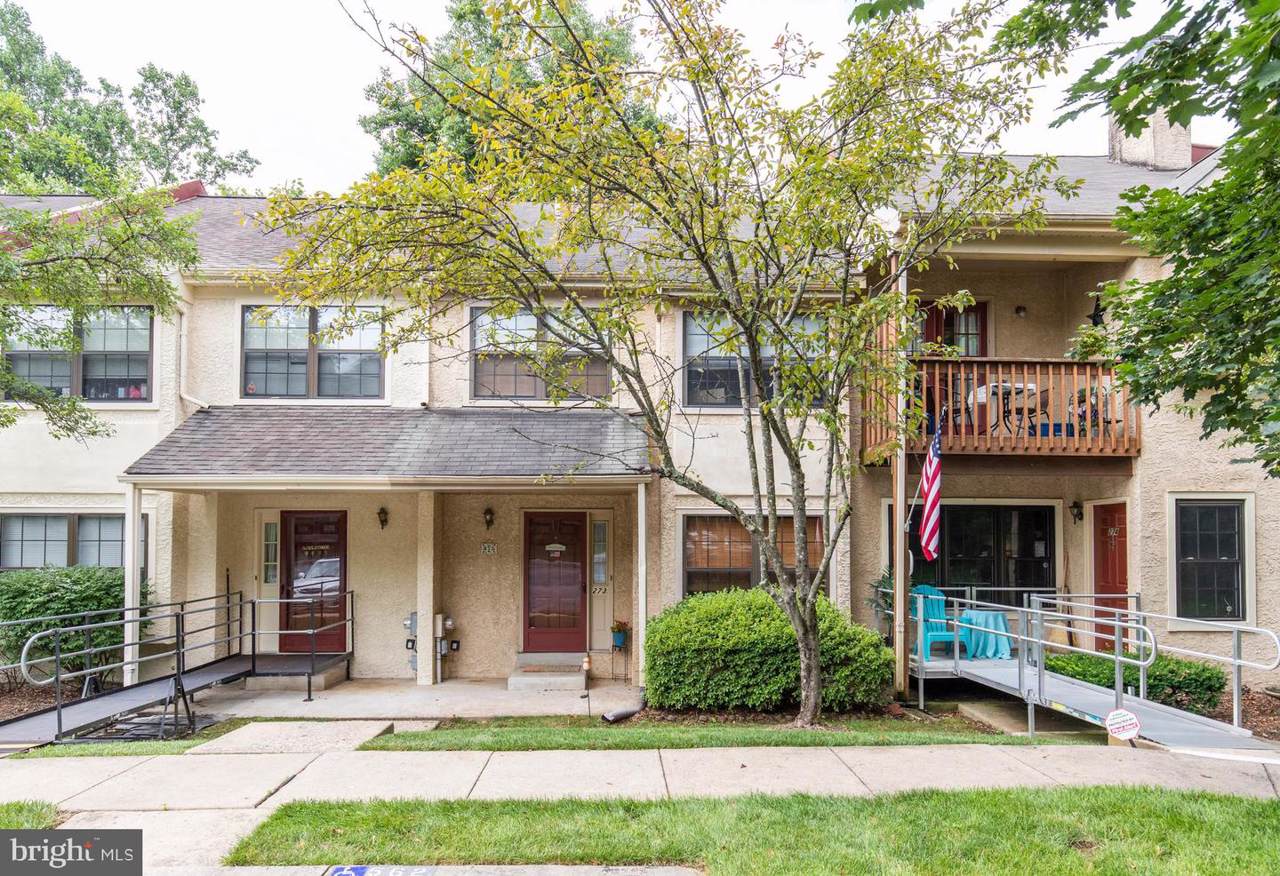 273 Walnut Springs Court - Photo 1