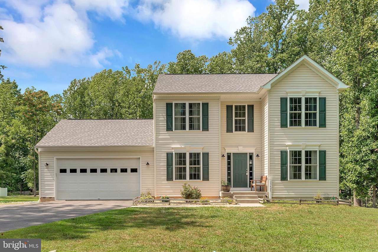 13403 Round Hill Road - Photo 1