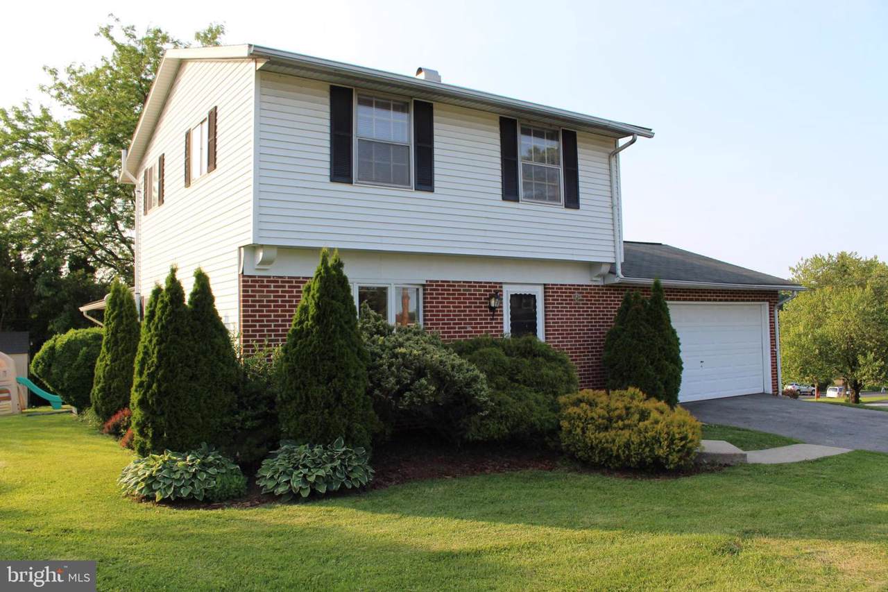 751 Walnut Street - Photo 1