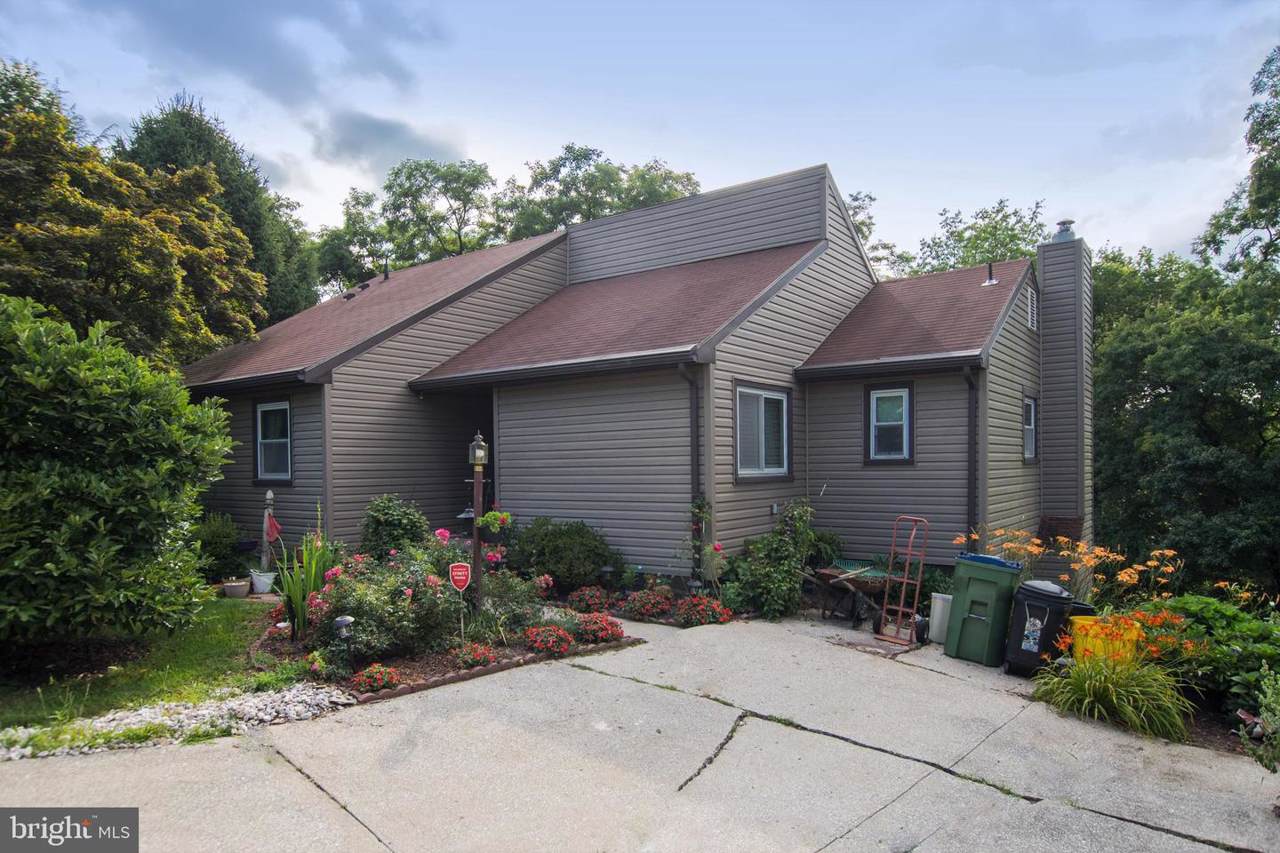 3244 Ridgeway Road - Photo 1